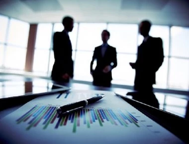 Δείτε 5 συμβουλές από πετυχημένους επιχειρηματίες για να τακτοποιήσετε τα οικονομικά σας